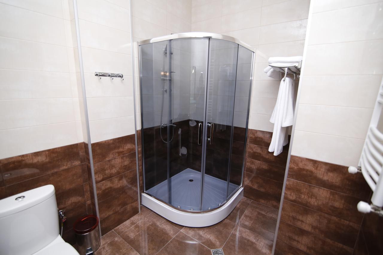 Hills Hotel Тбілісі Екстер'єр фото