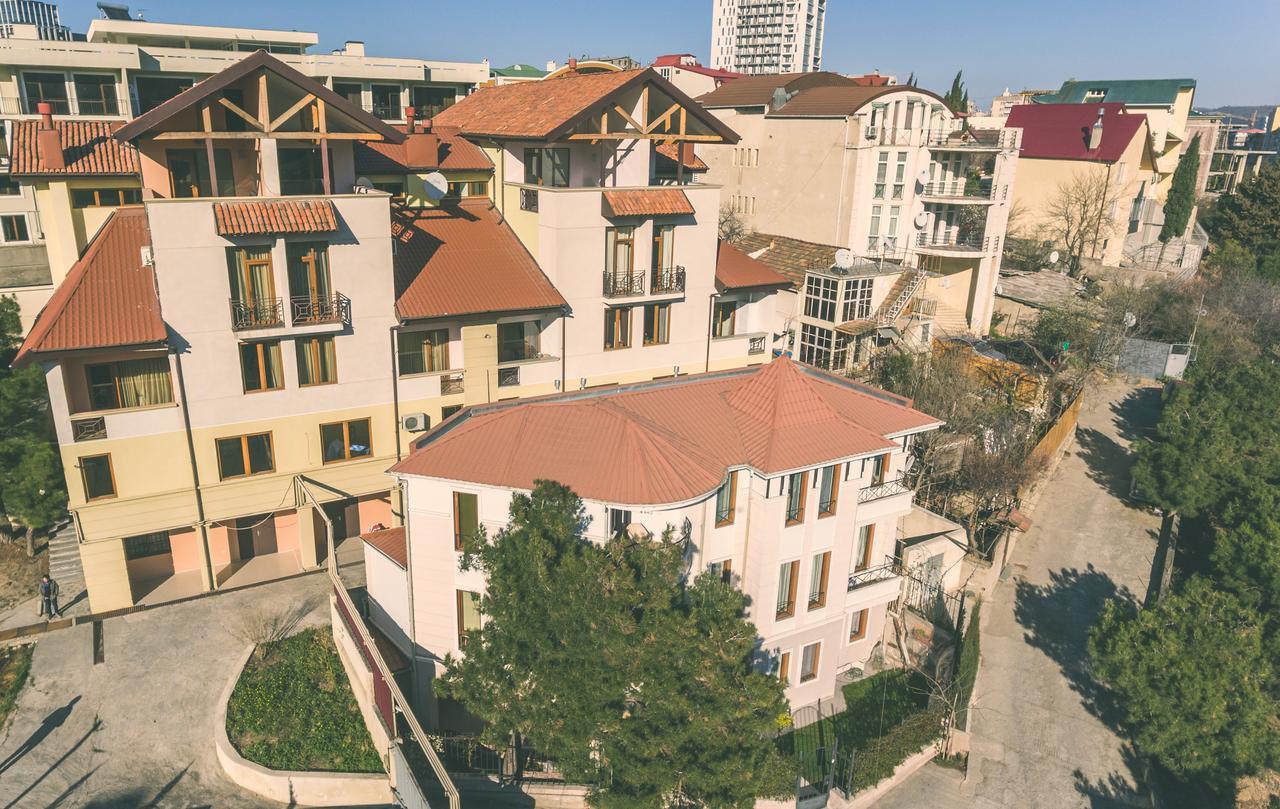 Hills Hotel Тбілісі Екстер'єр фото