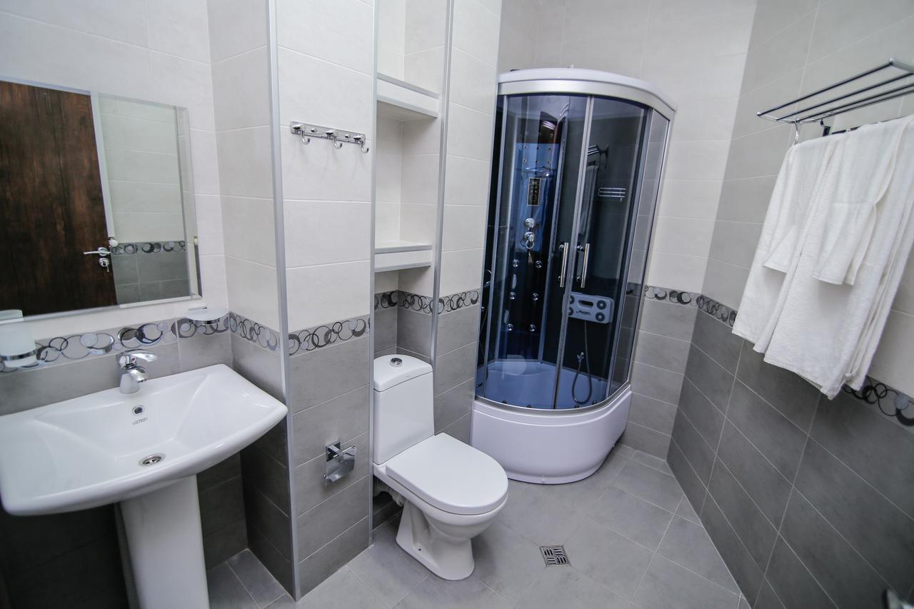 Hills Hotel Тбілісі Екстер'єр фото